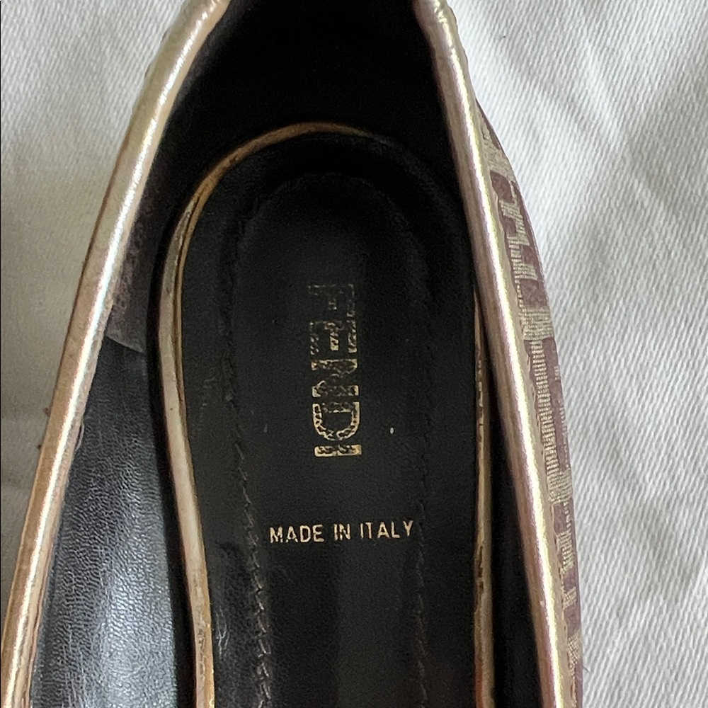 Fendi Brown Monogram Pointed-Toe Flats with Gold Bow Trim - Picture 2 of 7